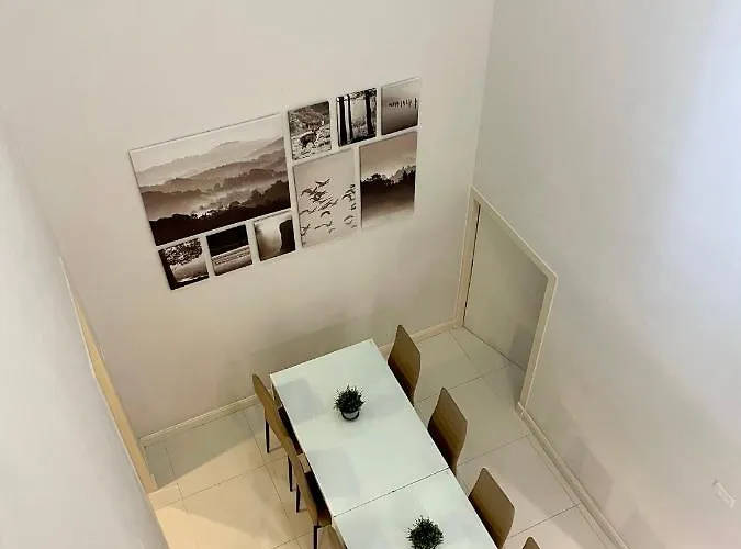 Entire 3br Townhome In Sukhumvit, Shared Pool, Near Bts&mrt Asok *