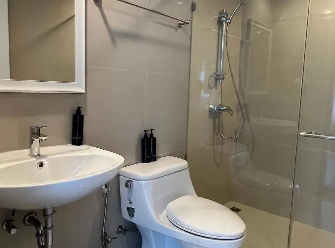 Entire 3br Townhome In Sukhumvit, Shared Pool, Near Bts&mrt Asok * バンコク都