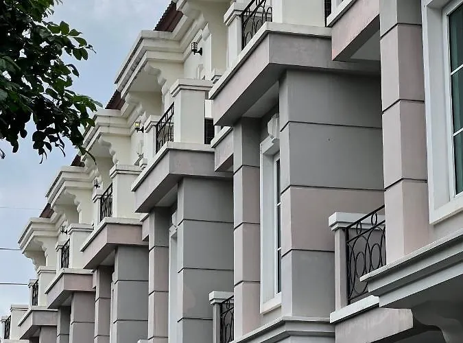 別荘 Entire 3br Townhome In Sukhumvit, Shared Pool, Near Bts&mrt Asok バンコク都