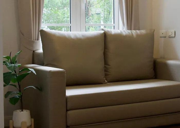 Entire 3br Townhome In Sukhumvit, Shared Pool, Near Bts&mrt Asok * バンコク都