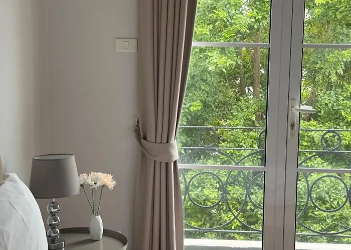 Entire 3br Townhome In Sukhumvit, Shared Pool, Near Bts&mrt Asok 別荘 バンコク都